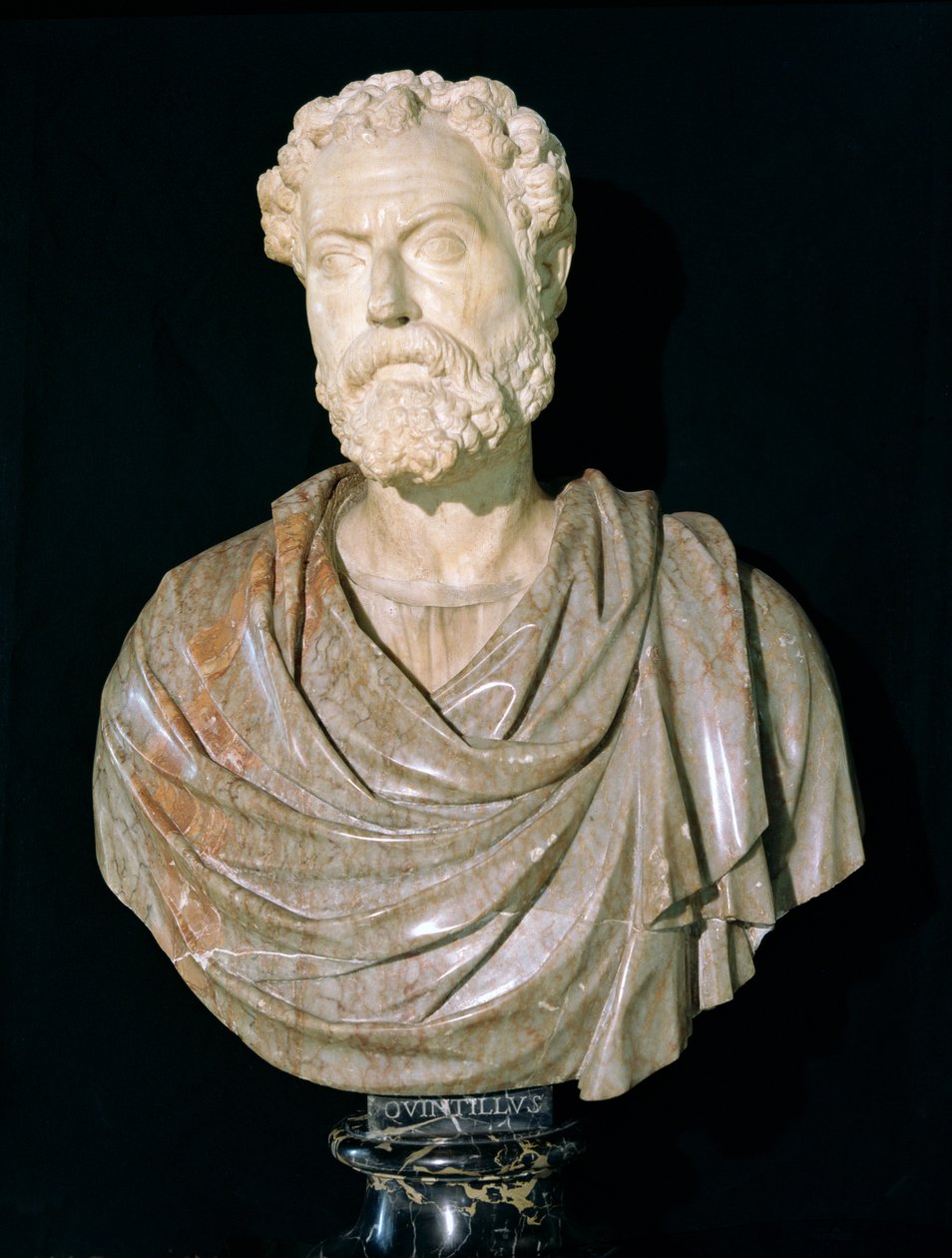 Marcus Fabius Quintilianuksen (35-95 eKr.) rintakuva (marmori) tekijältä Roman