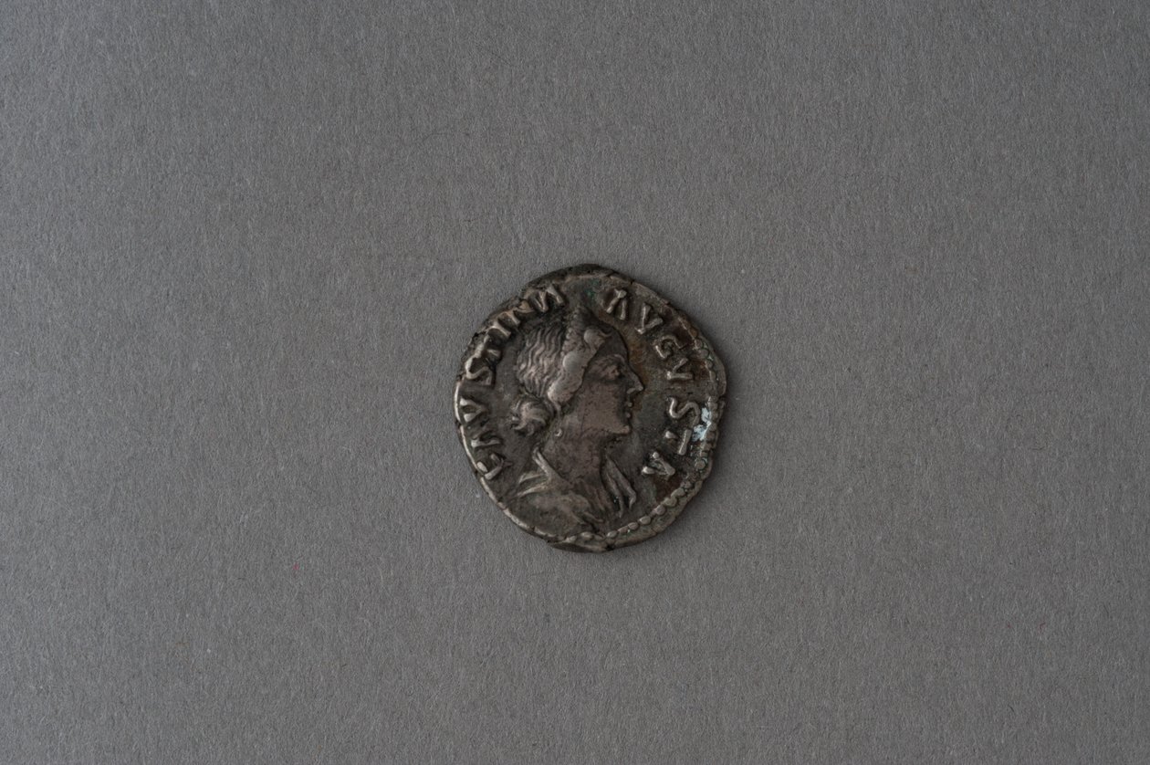 Denarius of Faustina (hopea) tekijältä Roman