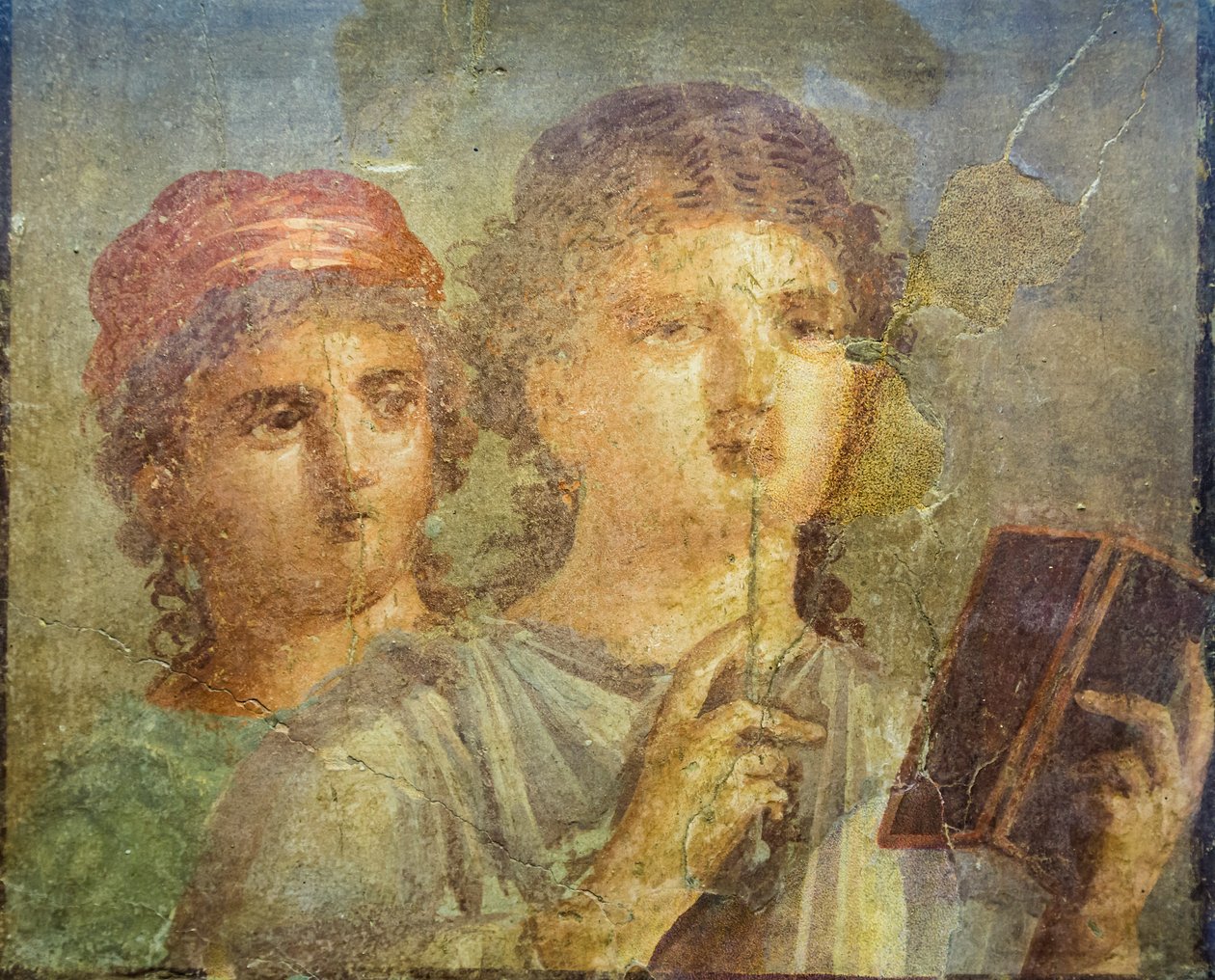 Fresko tyttö lukemassa tekijältä Roman