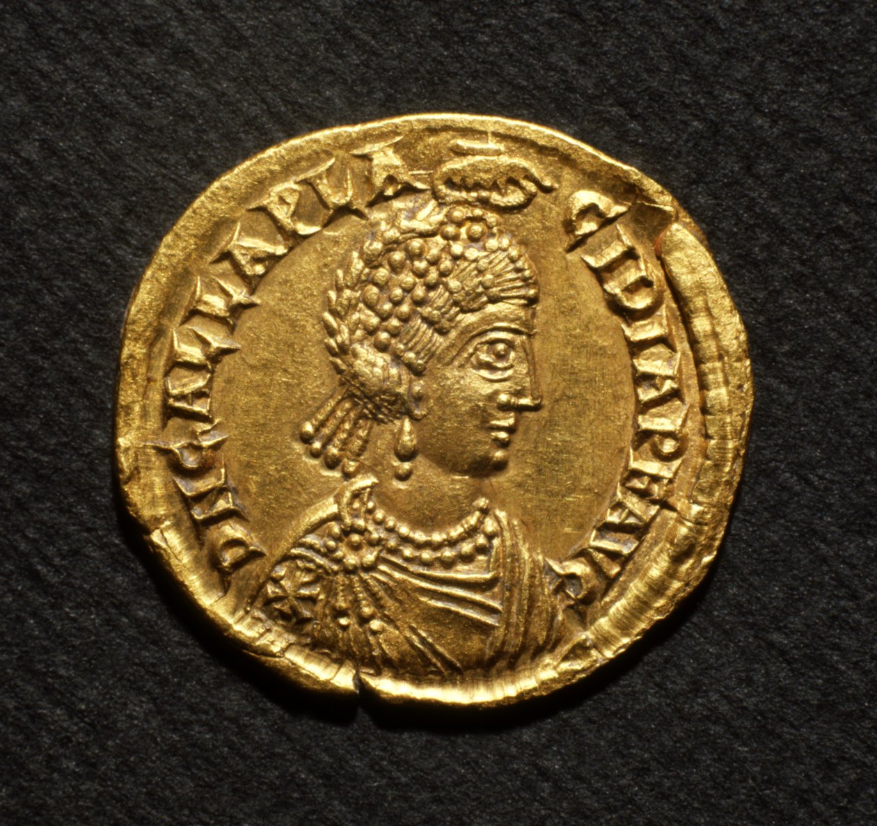 Solidus of Galla Placidia, 425-50 (kulta) tekijältä Roman