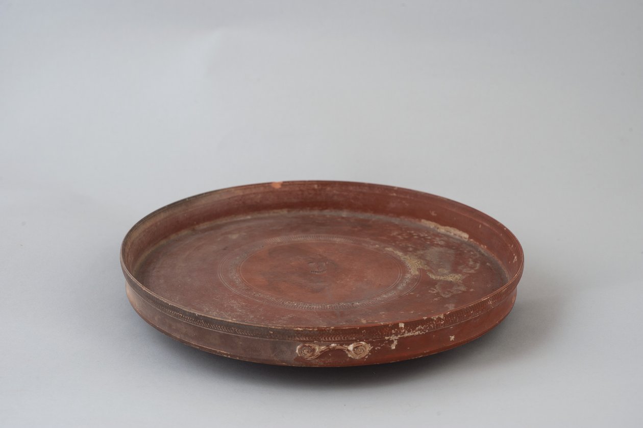 Terra Sigillata ruokalaji (terrakotta) tekijältä Roman