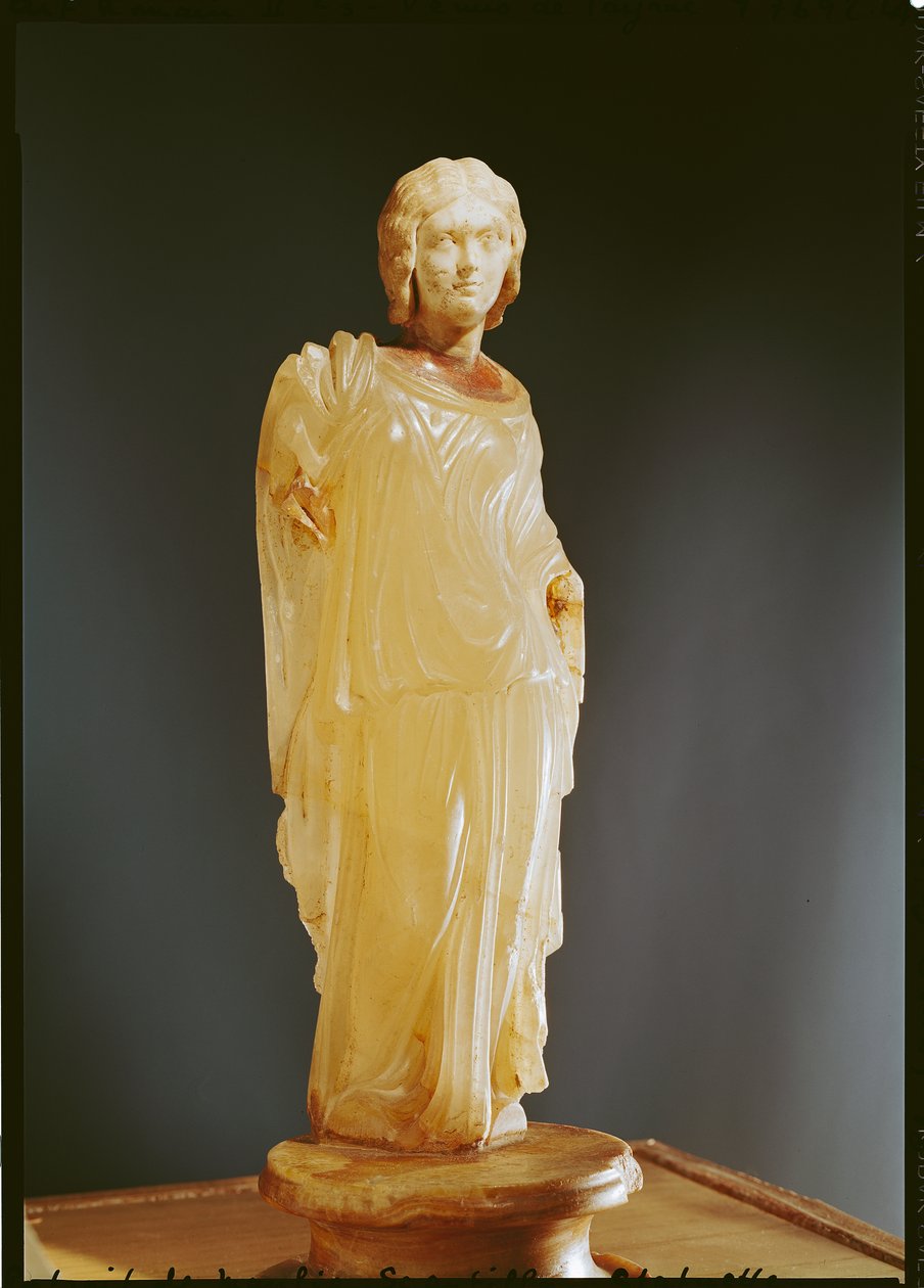 Tayracin Venus, muotokuva Manlia Scantillasta (marmori ja alabasteri) tekijältä Roman