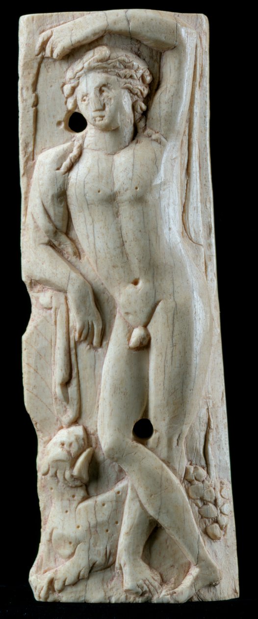 Muistolaatta, joka kuvaa Dionysosta Egyptistä (luu) tekijältä Roman Period Egyptian