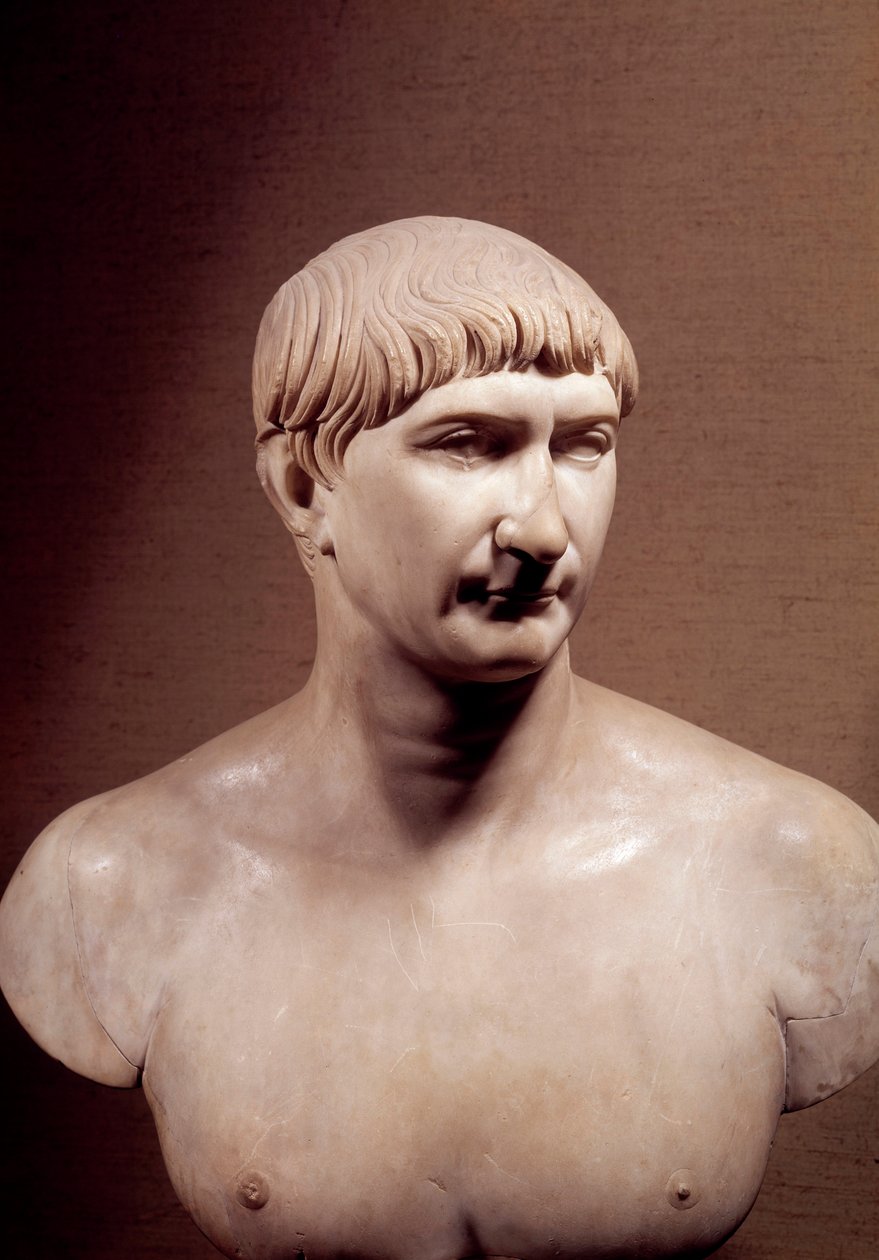 Muinainen Rooma: keisari Trajanuksen (Marcus Ulpius Traianuksen) marmorinen rintakuva (98-117 jKr) Musée du Louvre Paris tekijältä Roman