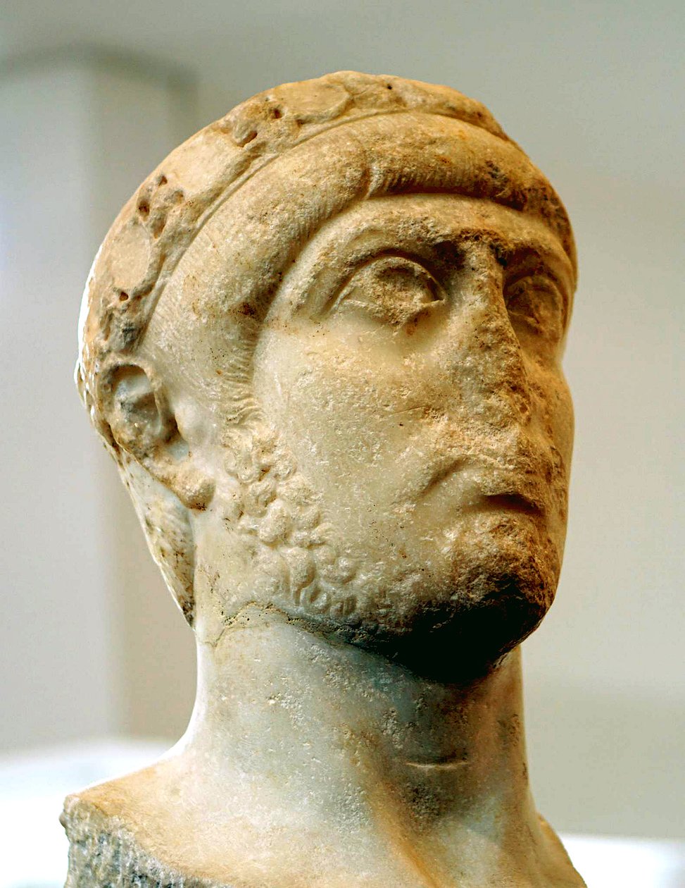 Keisari Gratianuksen rintakuva tekijältä Roman