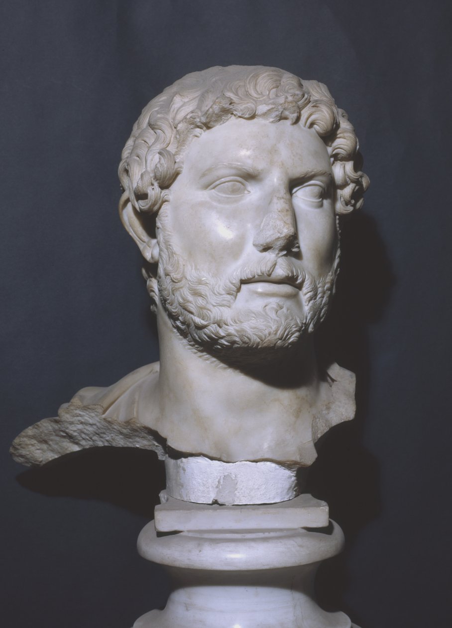 Keisari Hadrianuksen rintakuva (marmori) tekijältä Roman