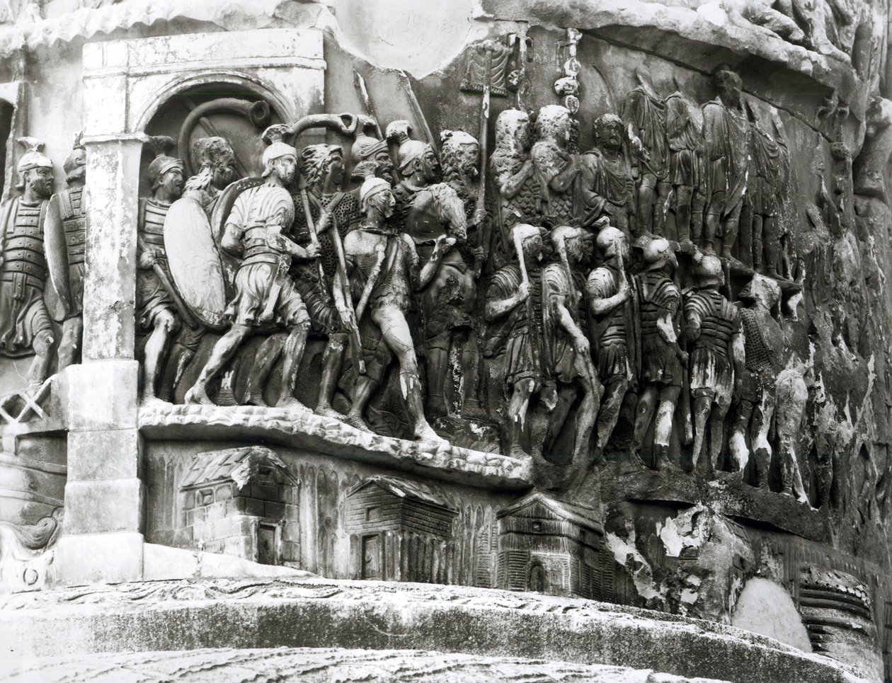 Yksityiskohta Marcus Aureliuksen pylväästä (Colonna Antonina), jKr 180-196 (marmori) (m/v kuva) tekijältä Roman