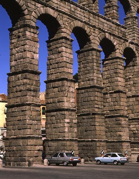 Yksityiskohta roomalaisesta akveduktista (kuva) tekijältä Roman