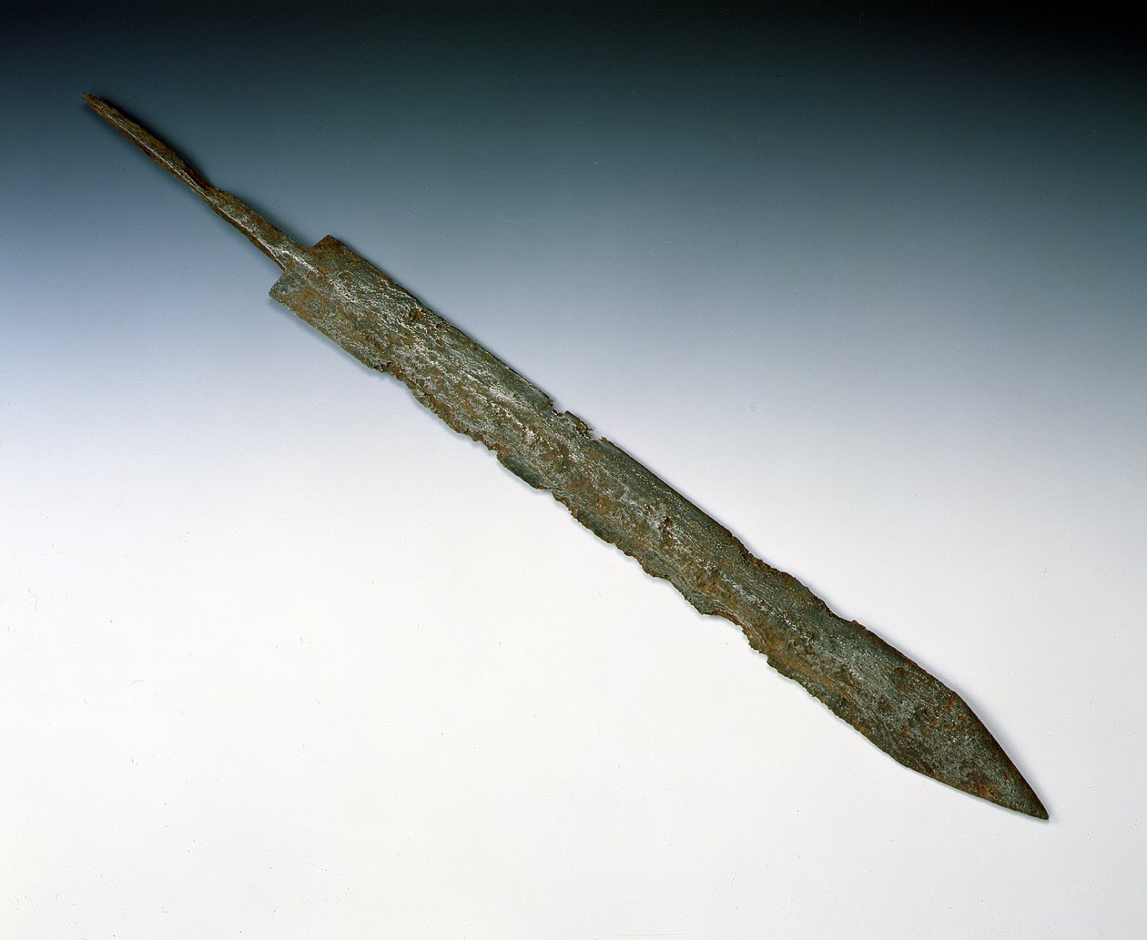 Gladiuksen legioonalainen miekka, roomalaispaikalta Newsteadista, Melrosesta, 80-100 jKr (pronssi) tekijältä Roman
