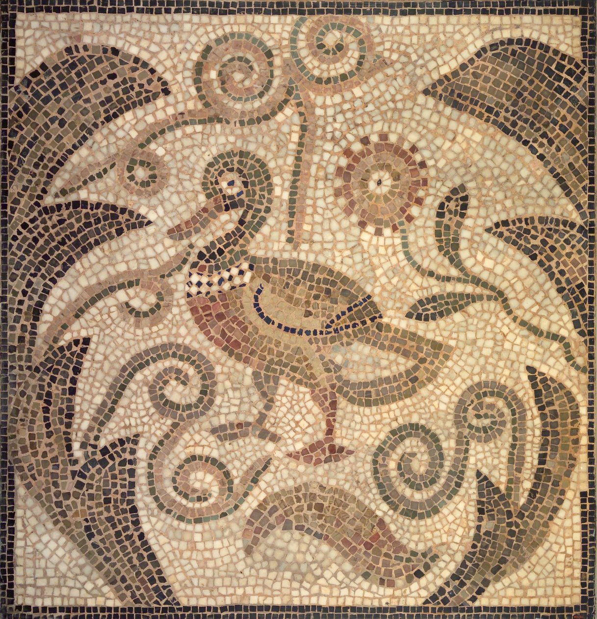 Mosaiikki ankasta vasemmalle päin viiniköynnöksissä (kivi & laasti) tekijältä Roman