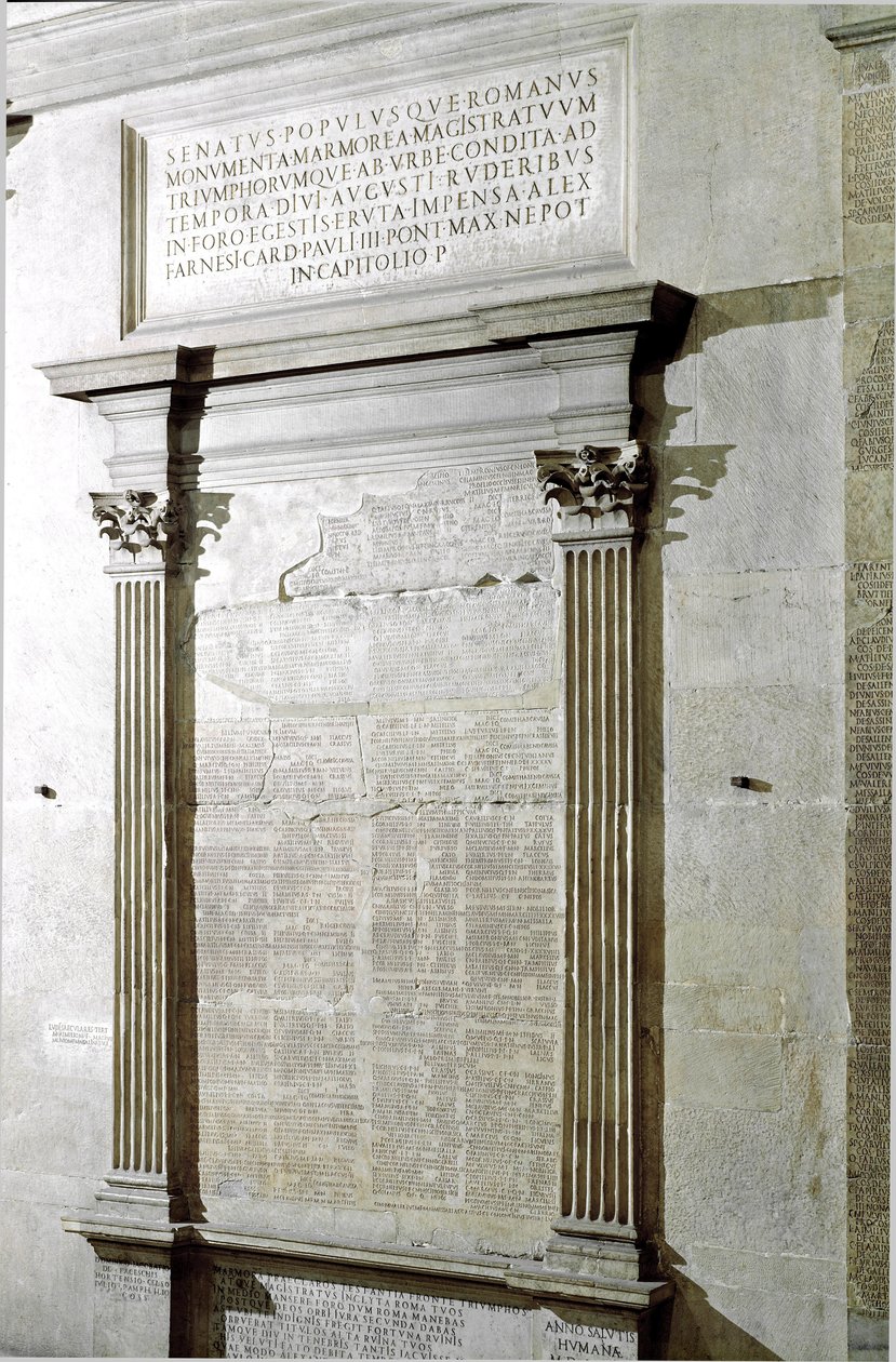 Voiton ja konsulipaaston plaketti. Keisari Augustuksen aika. 27 eKr.-14 jKr. Rooma, Musei Capitolini - Rooman keisari Augustuksen (27 eKr.-14 jKr) konsuli- ja voittofasti-kauden rekisterikilpi. Musei Capitolini, Rooma, Italia tekijältä Roman
