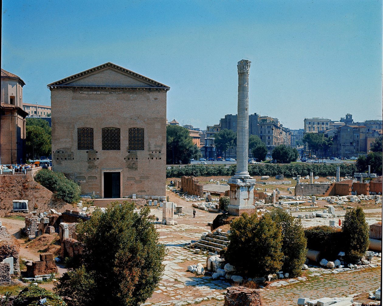 Forum Romanum: näkymä senaatin Curian (curia) kokouspaikalle. 1. vuosisadalla eaa. Rooma tekijältä Roman