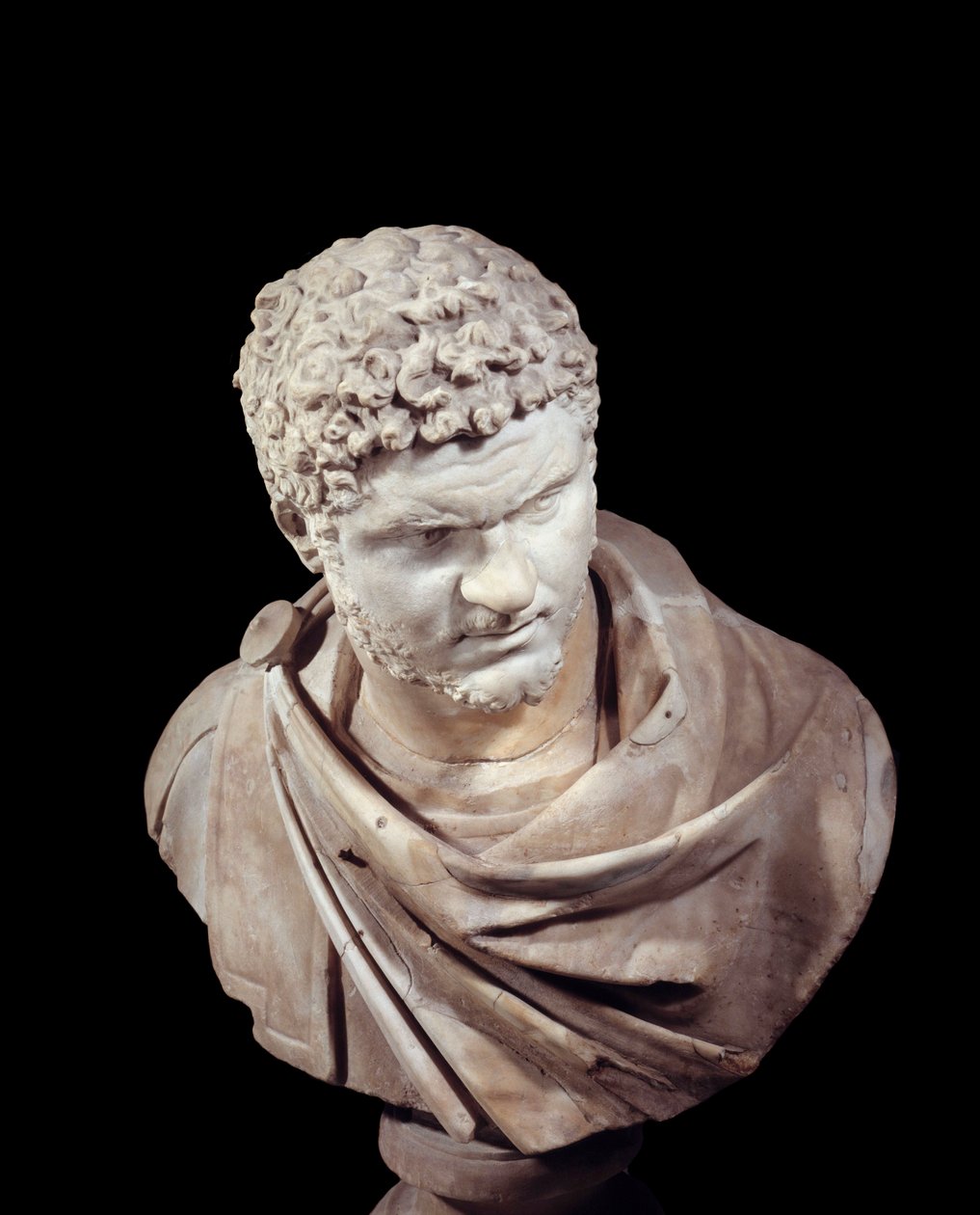 Roomalainen taide: Caracallan marmorinen rintakuva (188-217), keisari 211-217 jKr. Aurinko 0,52 m Pariisi, Musee du Louvre tekijältä Roman