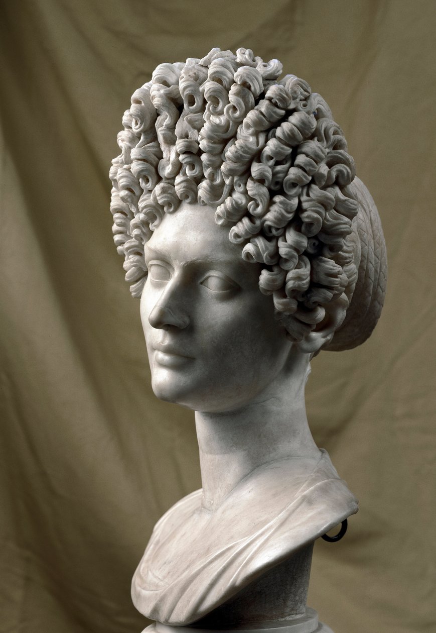 Roomalainen taide: naisen muotokuva Flaviuksen ajalta. 80-100 jKr. Marmori veistos. Himmeä. 38 cm. Rooma, Musei Capitolini tekijältä Roman