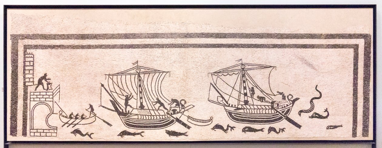 Laivat lähestyvät satamaa tekijältä Roman