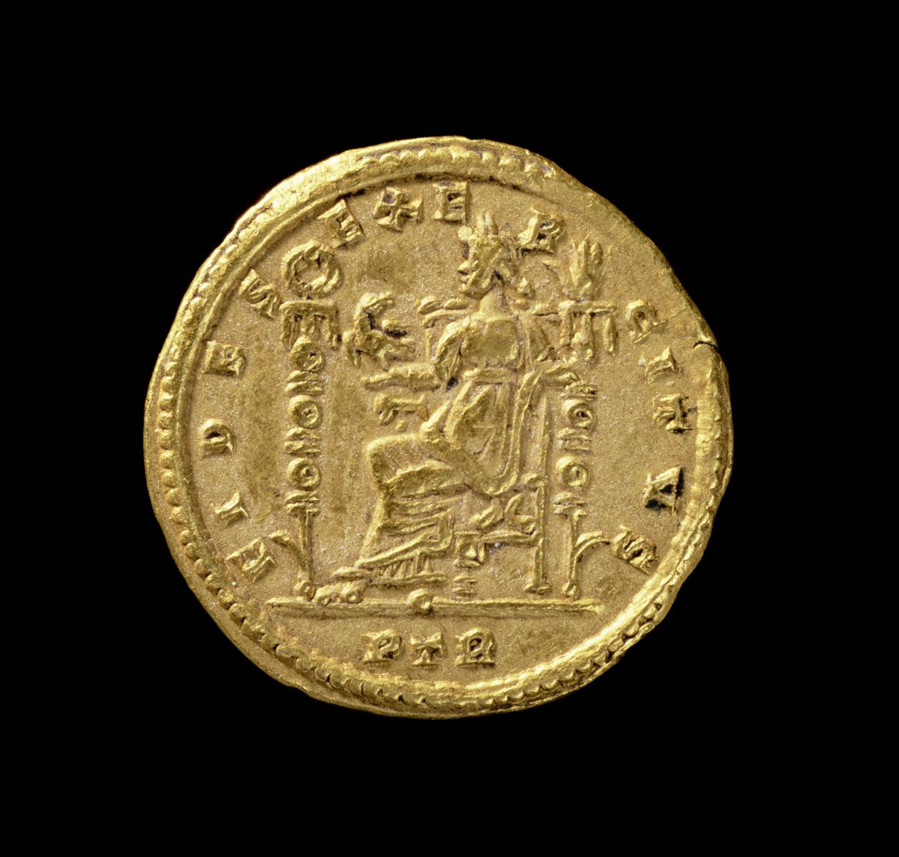 Constantinus I Suuren (306–337 jKr.) Solidus (kääntöpuoli) kuvaa Fidesin istuvan vasemmalla valtaistuimella. Kirjoitus: FIDES EXERCITVS (kulta) (kääntöpuoli katso 119150) tekijältä Roman