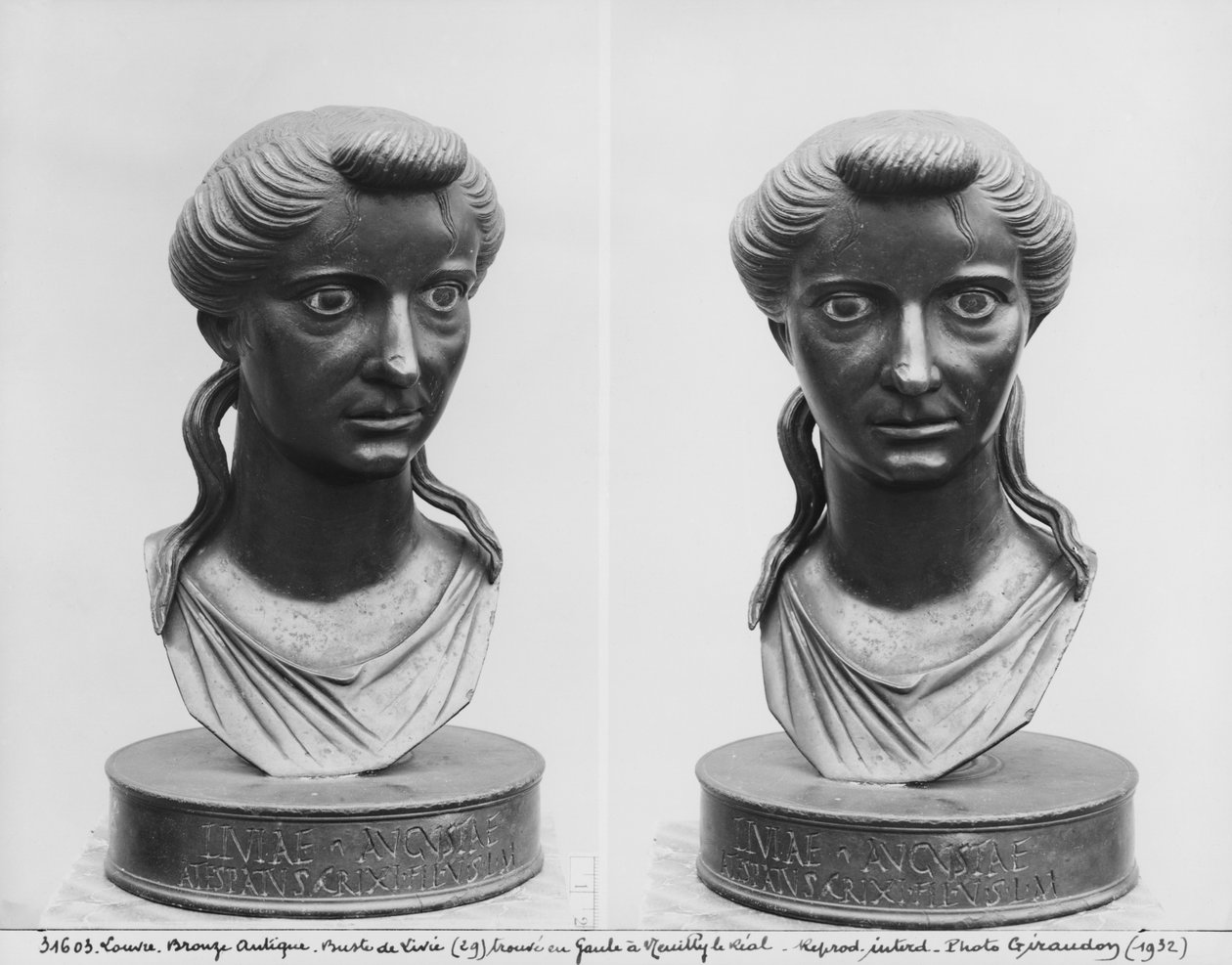 Kaksi näkymää Livian rintakuvasta (58 eKr.-29 jKr) (pronssi) tekijältä Roman
