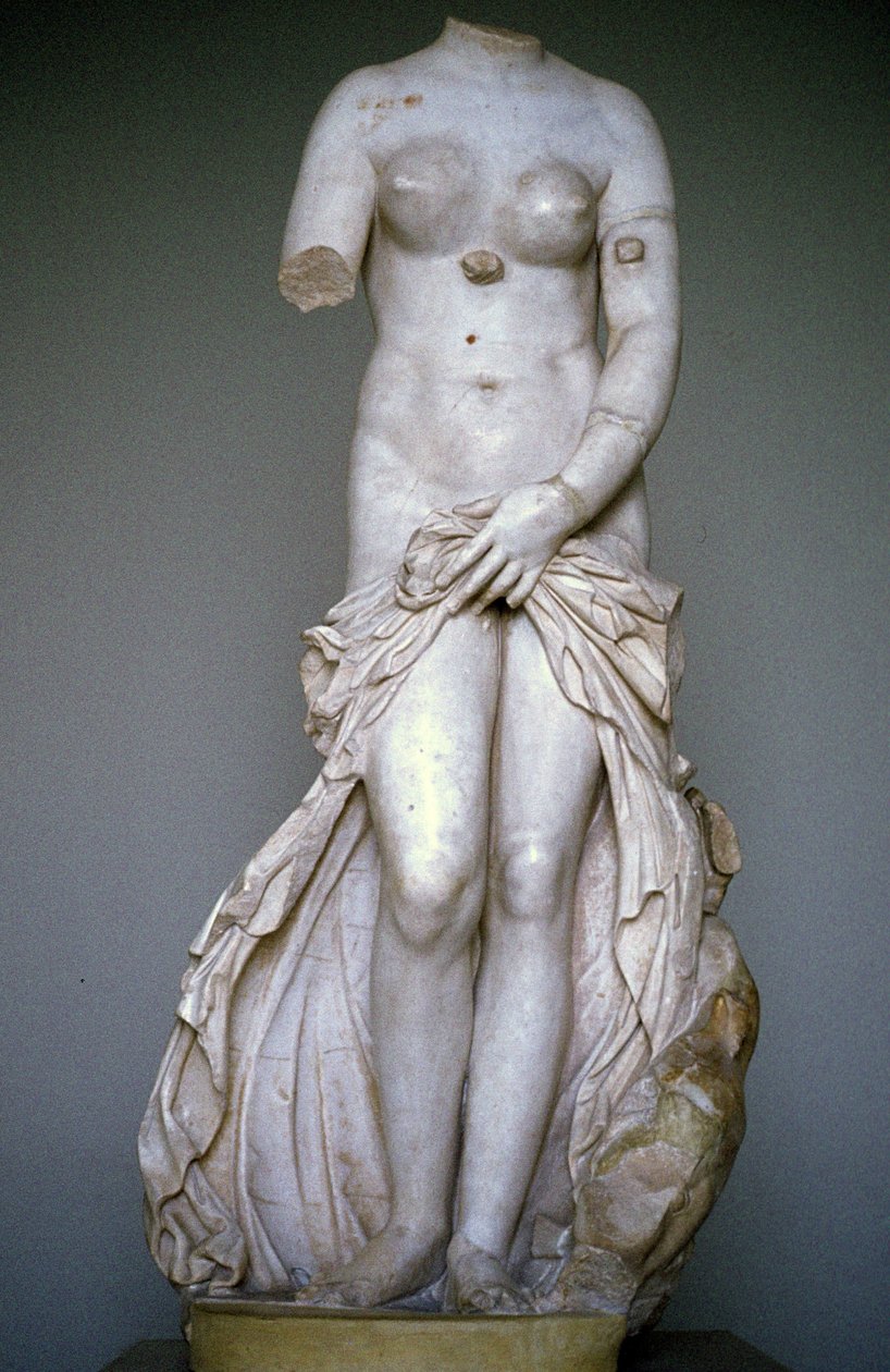 Venus Laudolina tai anadyomene. veistos, Syrakusan museo, Sisilia, Italia. tekijältä Roman