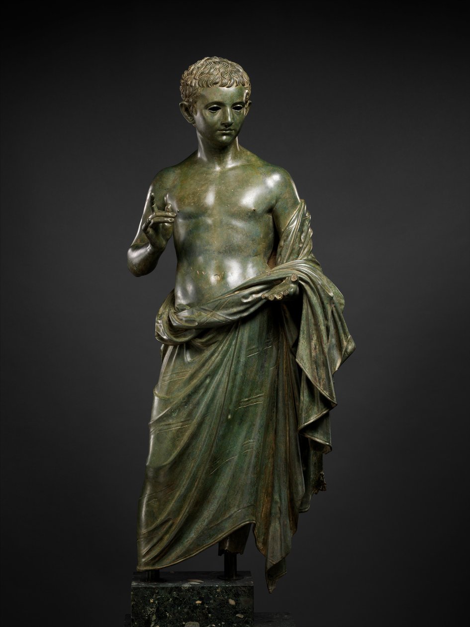 Pronssinen aristokraattisen pojan patsas, 27 eKr.-14 jKr (pronssi) tekijältä Roman Imperial Period