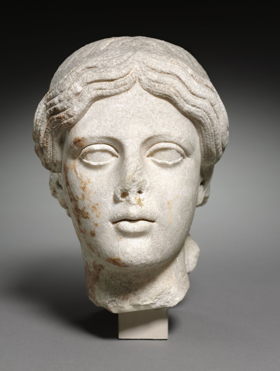 Naisen pää, 1-15 tekijältä Roman Imperial Period