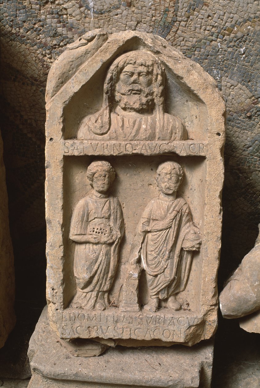 Saturnukselle omistettu muistopatsas, korkea keisarikausi (27 eKr.-395 jKr.). tekijältä Roman Imperial Period