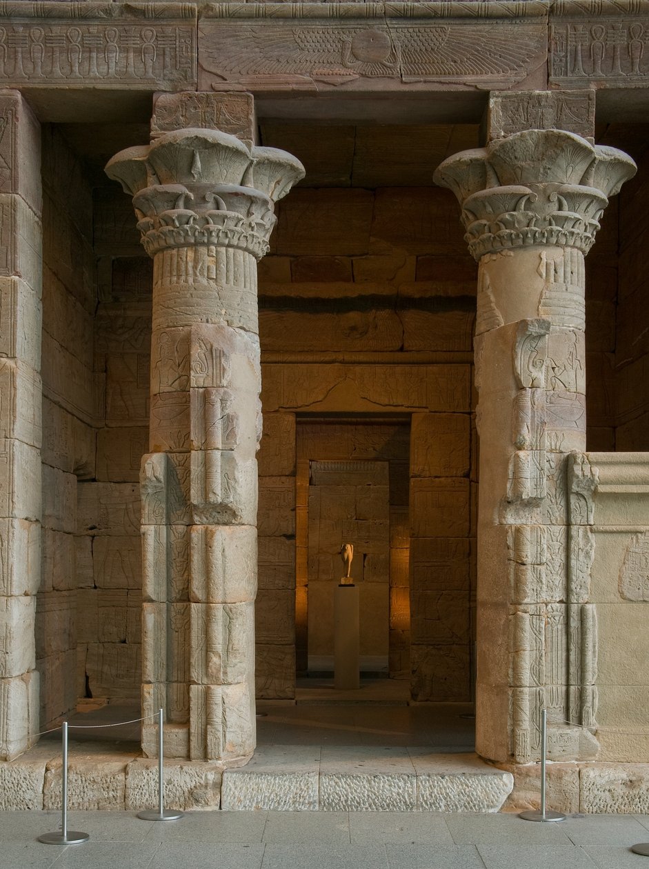 Dendurin temppeli, n. 10 eKr. (aeolian hiekkakivi) tekijältä Roman Period Egyptian