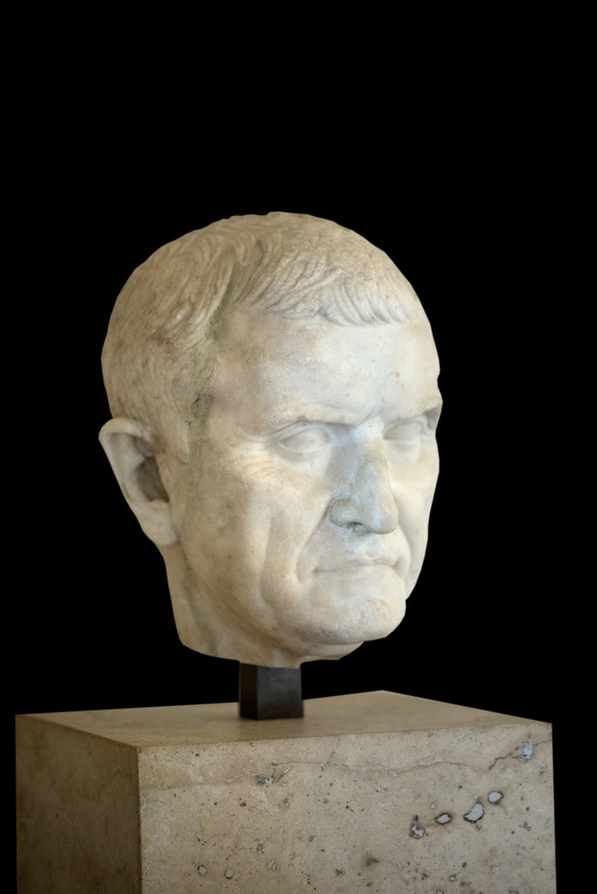 Art Rome Patsasfragmentti, tuntemattoman muotokuva (marmori tekijältä Roman Roman