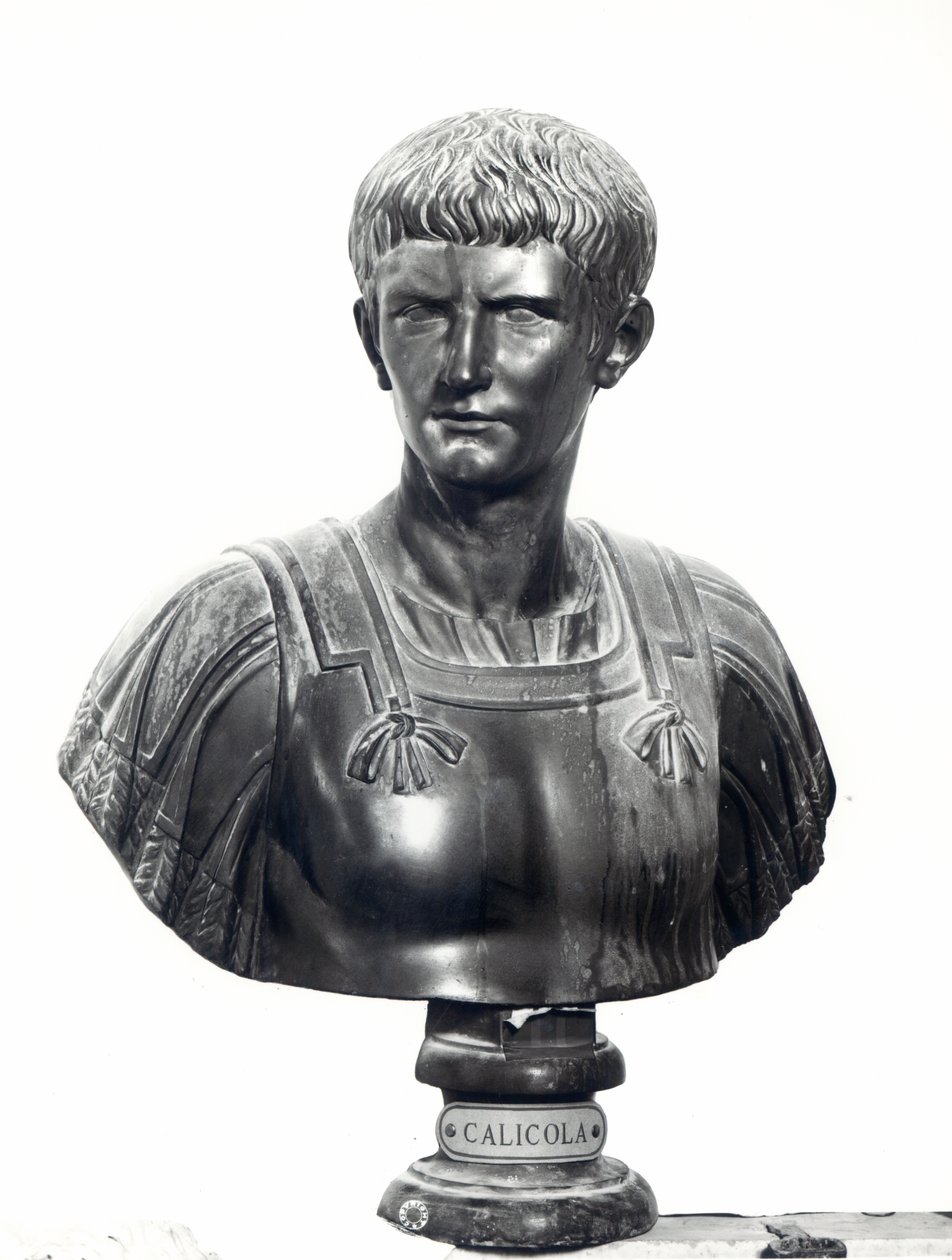 Keisari Caligulan (n. 12-41) rintakuva (pronssi) (mv/w kuva) tekijältä Roman Roman