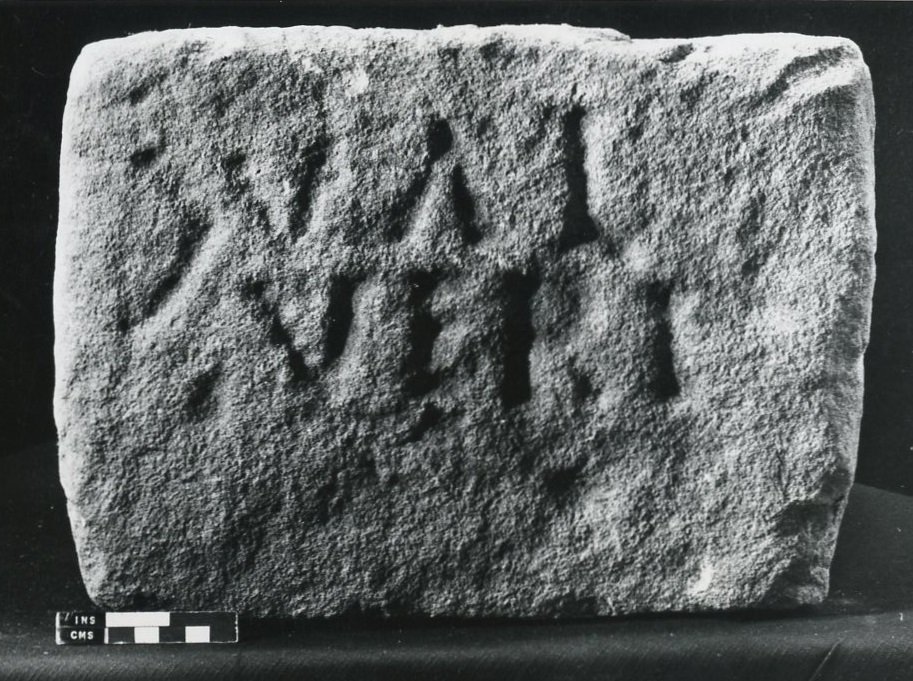 Valerius Versuksen vuosisadan kivi, 43-410 jKr (kivi) tekijältä Roman Roman