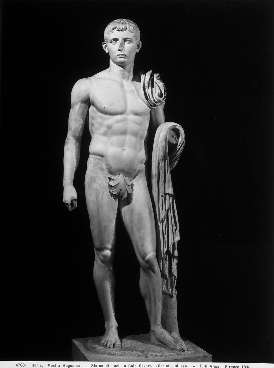 Mies alaston (Lucius tai Caius Caesar) (marmori) tekijältä Roman Roman