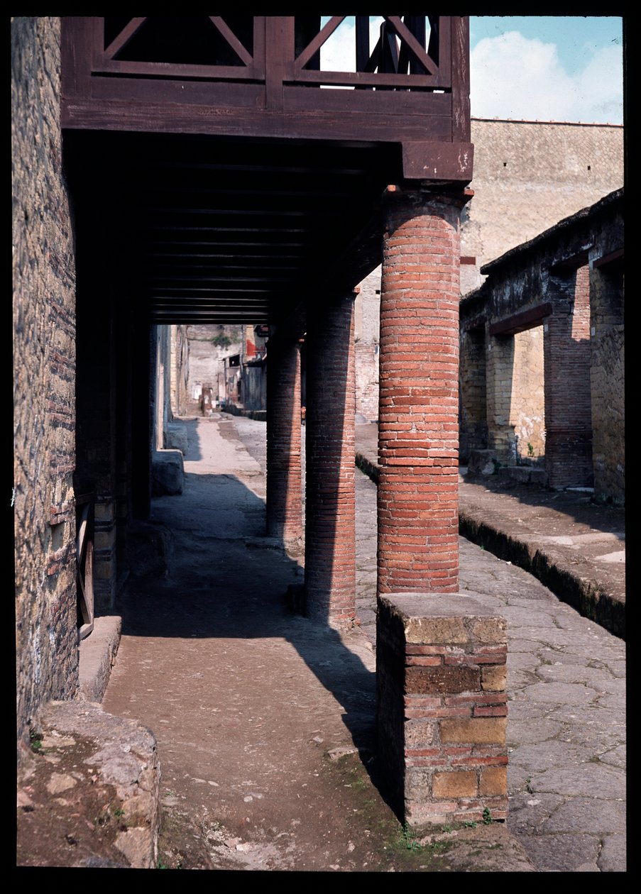 Street, 5. vuosisadalla eKr. - 1. vuosisadalla jKr tekijältä Roman Roman
