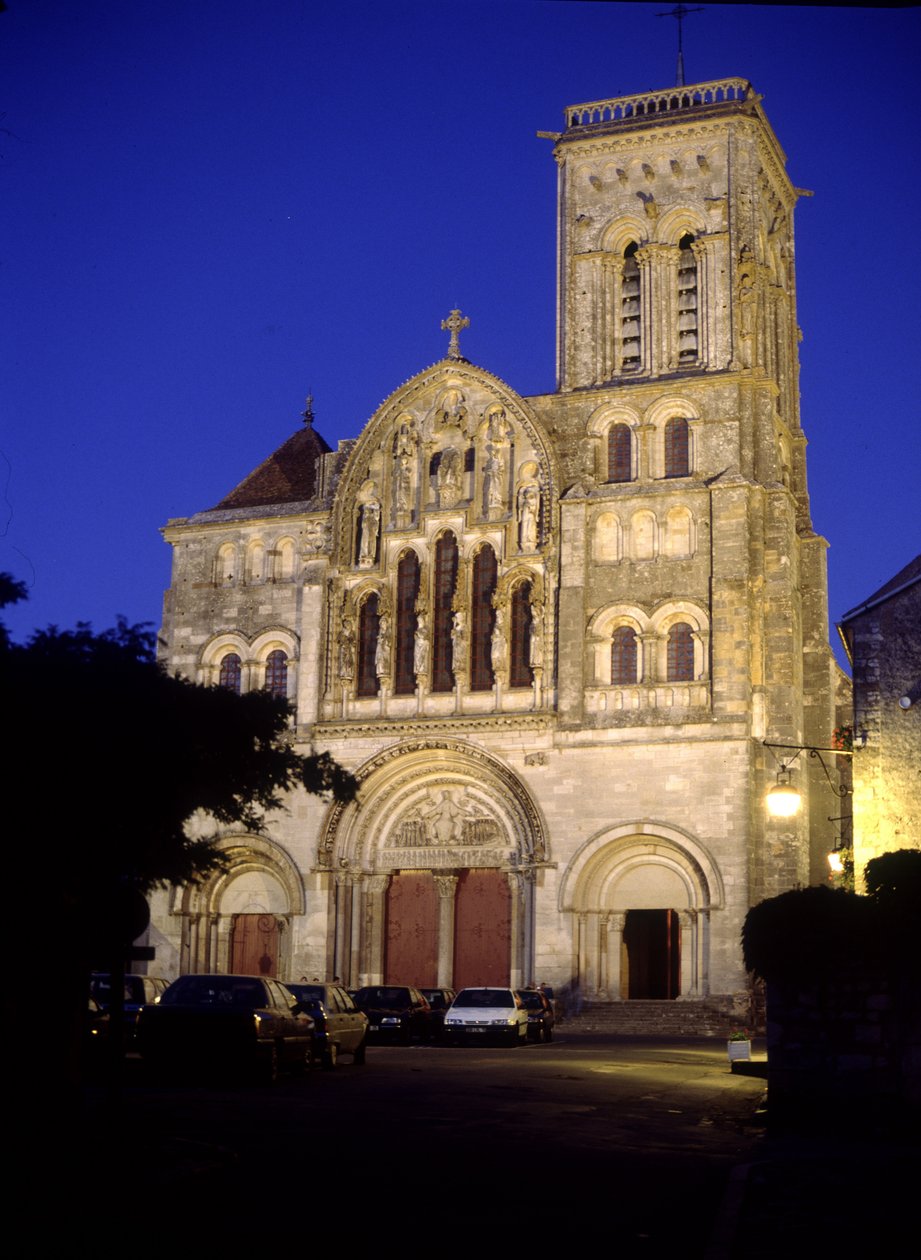 Vezelayn katedraali (Yonne 89). tekijältä Romanesque