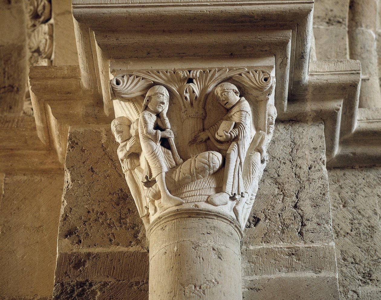 Pyhä Benedictus elvyttää talonpojan pojan, narthexin (veistos) pääkaupunki tekijältä Romanesque
