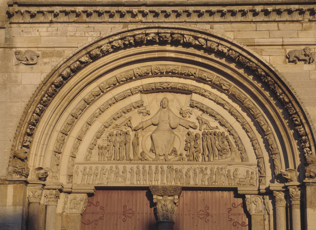 Vezelay Cathedral Tympanum (Yonne 89) tekijältä Romanesque