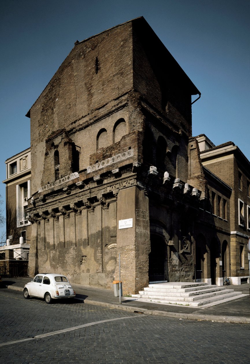 Näkymä Villa Crescenzille tekijältä Romanesque