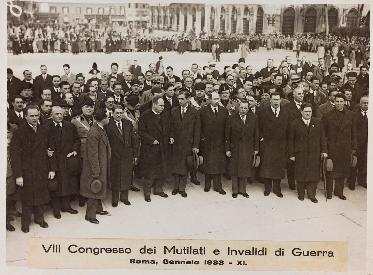 "Sodan vammautuneiden ja invalidien VIII kongressi - Rooma, tammikuu 1933 - 11" (m/v kuva) tekijältä Romolo del Papa