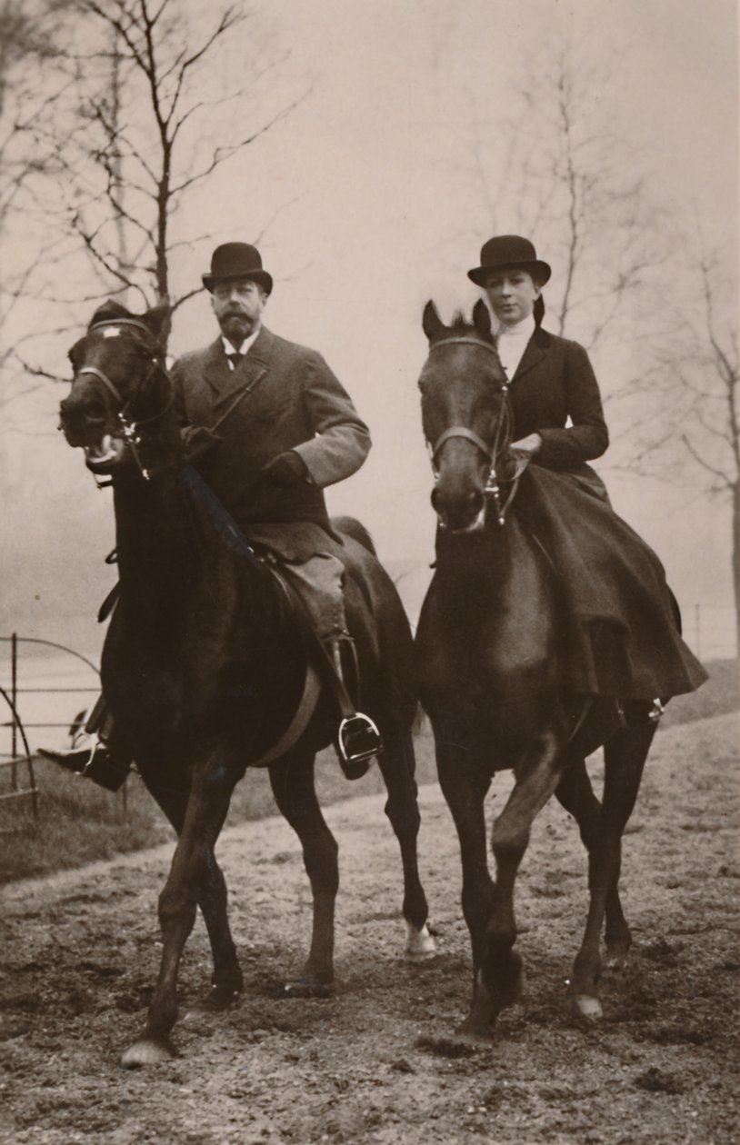 H.M. Kuningas George V. ja prinsessa Mary, 1914. tekijältä Rotary Photo