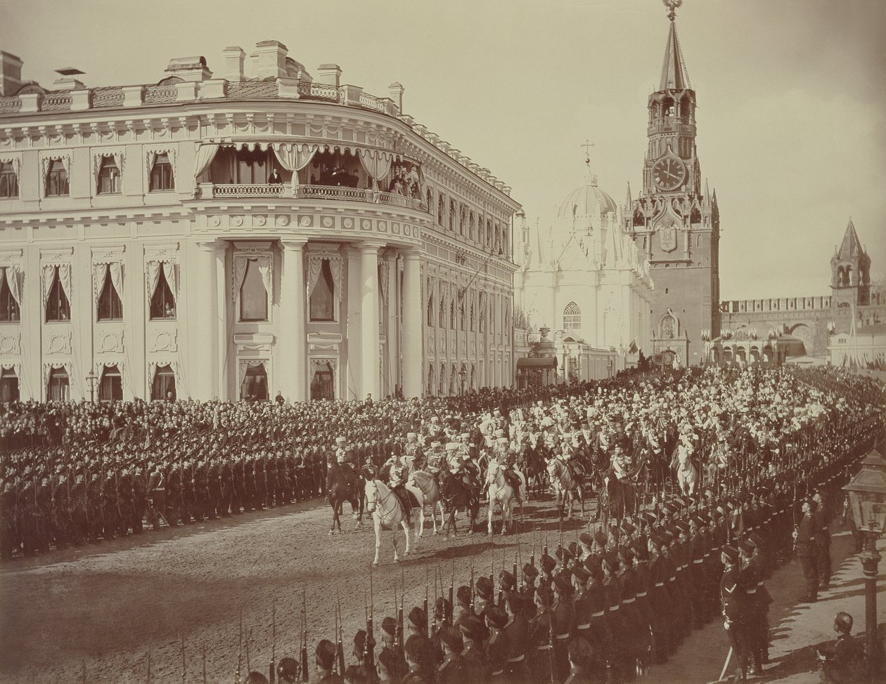 Tsaari Nikolauksen (1868-1918) avioliitto Aleksandran (1872-1918) Moskovan kanssa tekijältä Russian Photographer