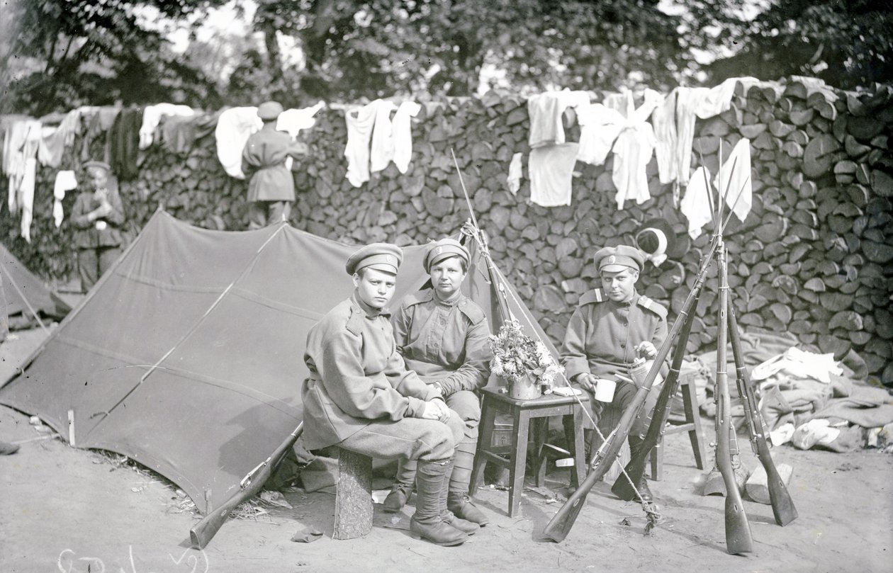 Naisten pataljoona, Pietari, 1917 tekijältä Russian Photographer