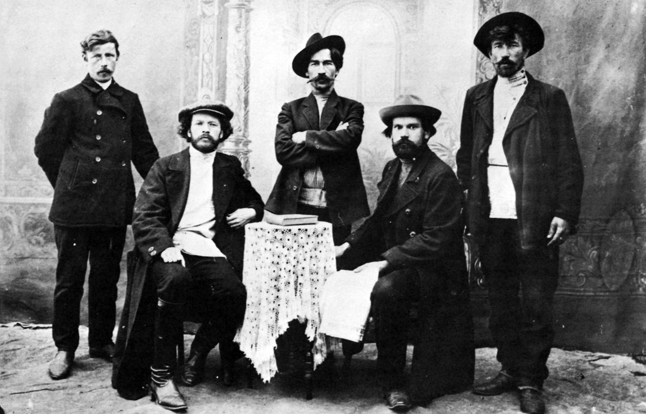 Venäjän terroristiryhmän jäsenet, Narodnaja Volja, n. 1870-1880 (valkoinen kuva) tekijältä Russian Photographer