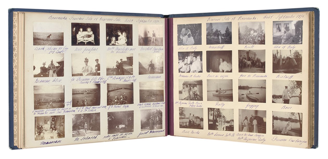 Venäjän keisarillinen perhe, sivu valokuva-albumista, n. 1897-1899 (b/w kuva) (katso myös 487673-80) tekijältä Russian Photographer