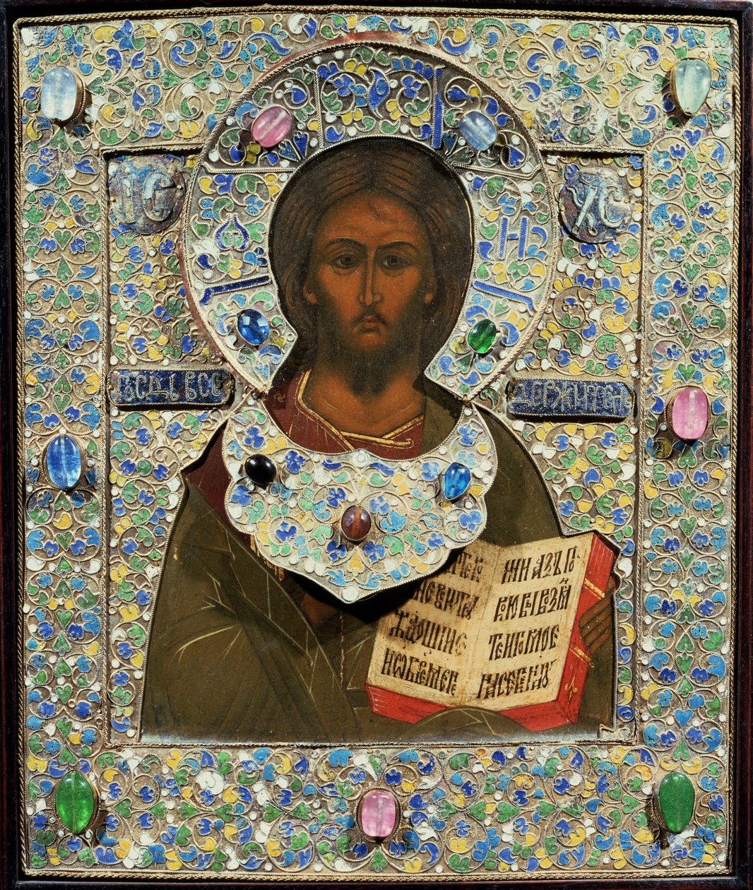 Christ Pantocrator, ikoni (tempera paneelissa kullatulla ja cloisonne-emalilla) tekijältä Russian School