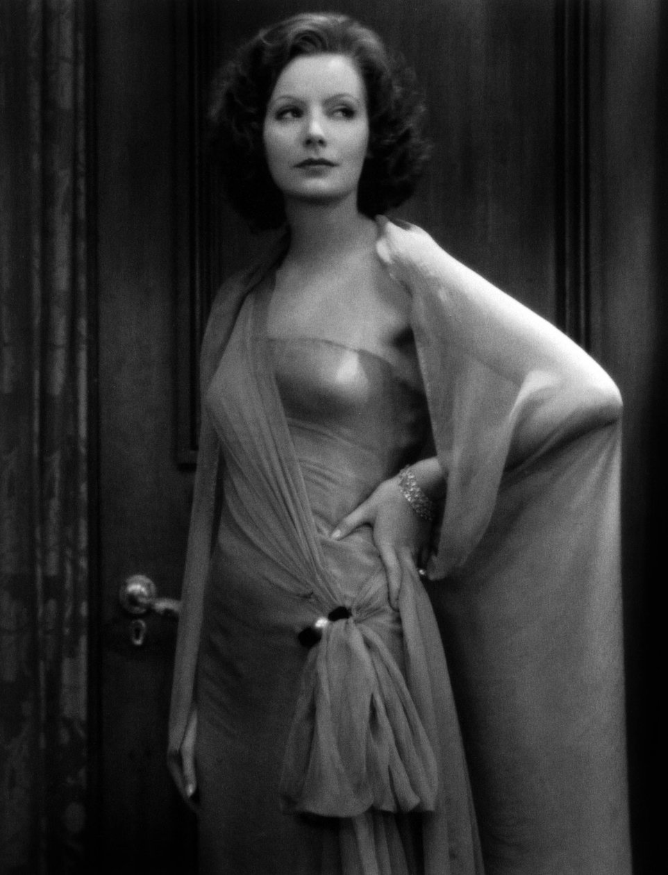 Salaperäinen nainen, Greta Garbo 1928 (kuva) tekijältä Ruth Harriet Louise