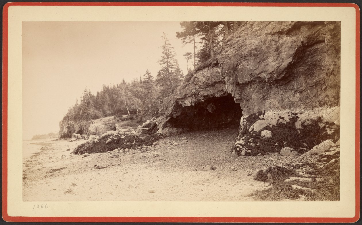 [Luola, mahdollisesti Mt. Desertissä, Mainessa] tekijältä S.R. Stoddard
