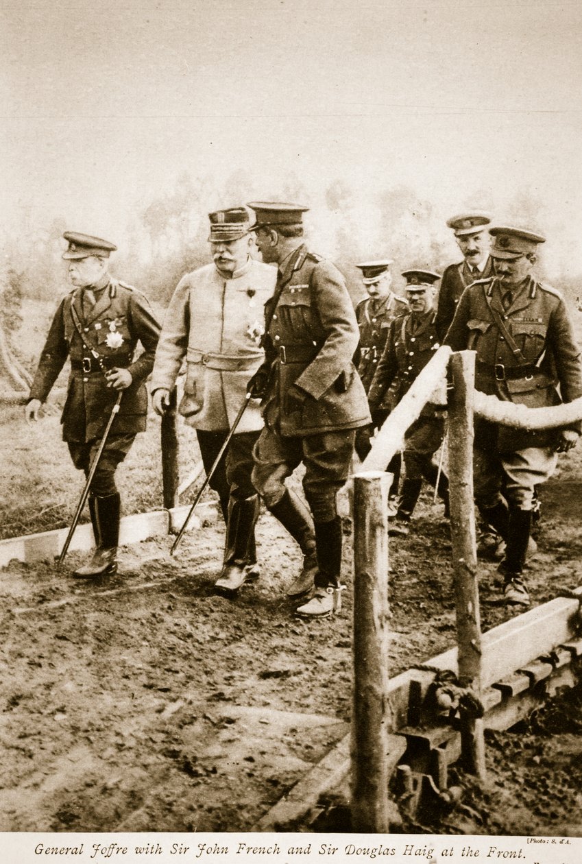 Kenraali Joffre Sir John Frenchin ja Sir Douglas Haigin kanssa rintamalla, 1914-1919 tekijältä S. d A. Photography