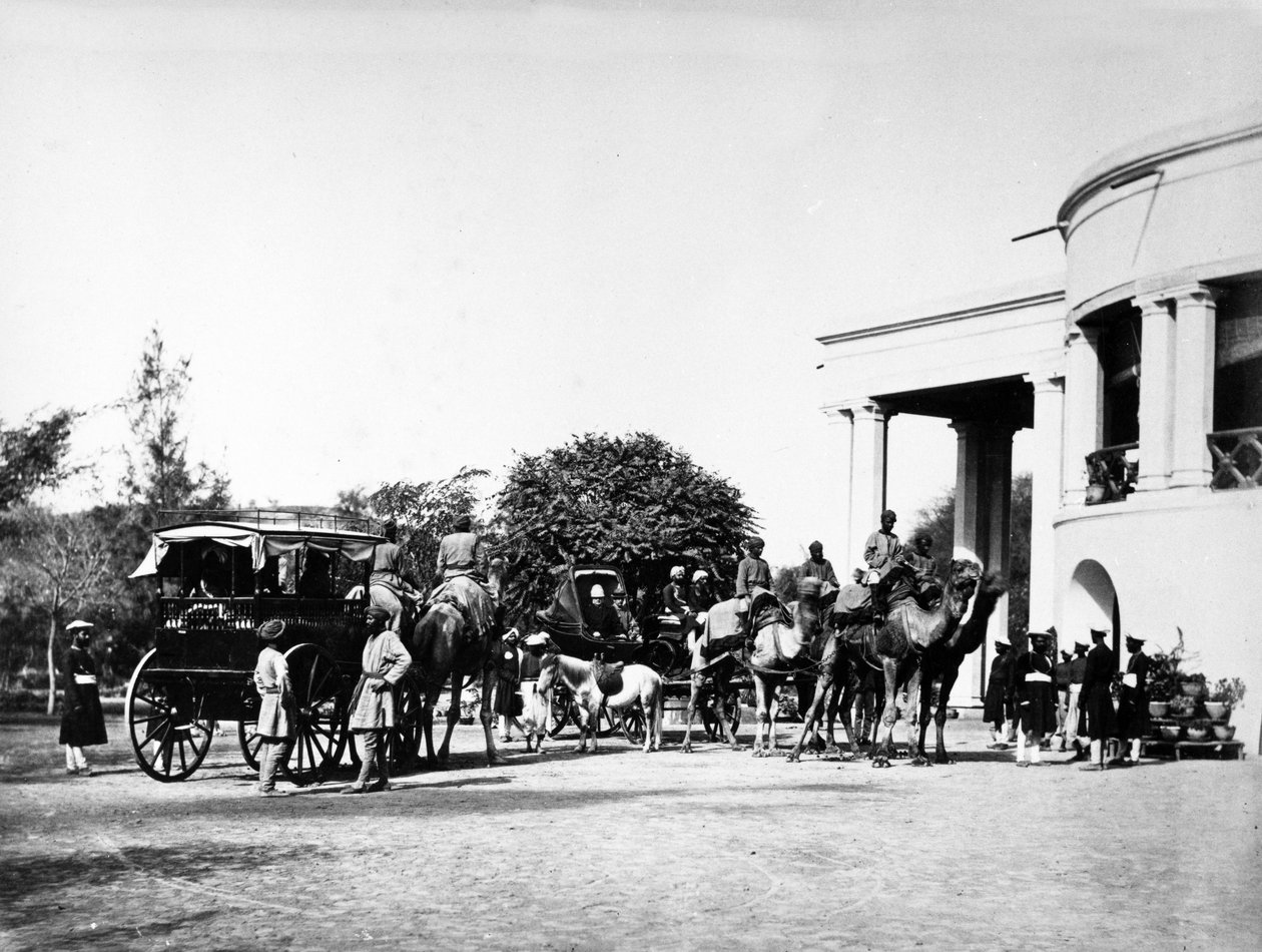 Punjabin luutnanttikuvernööri ja hänen kamelivaununsa, 1864 tekijältä Samuel Bourne