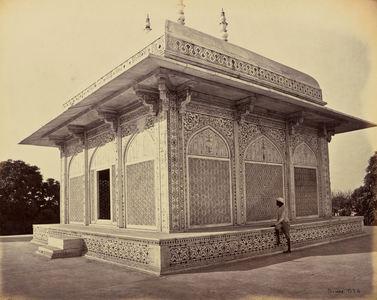 Agra; prinssi Etmad-Dowlahin mausoleumi, marmorikupoli tekijältä Samuel Bourne