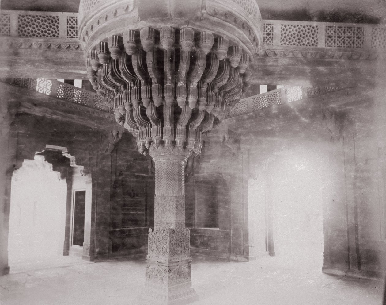 Fatehpur Sikri, Diwan-i-Khas tekijältä Samuel Bourne