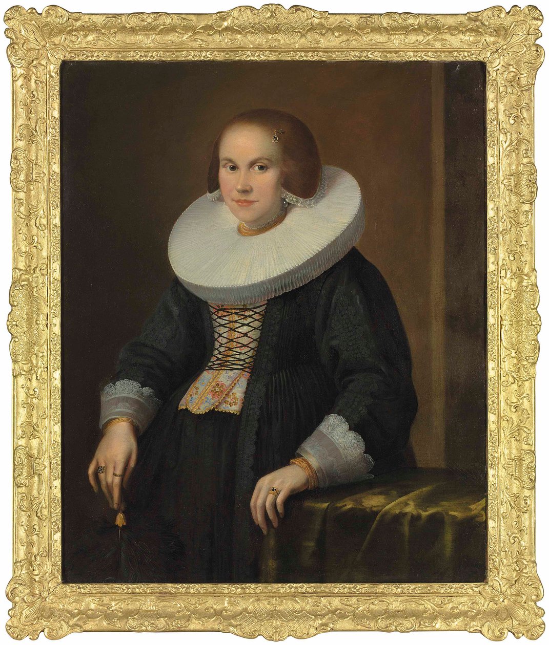Nuoren naisen muotokuva, puolipitkä, kädessään höyhen, n. 1636 (öljy kankaalle) tekijältä Samuel Hofmann