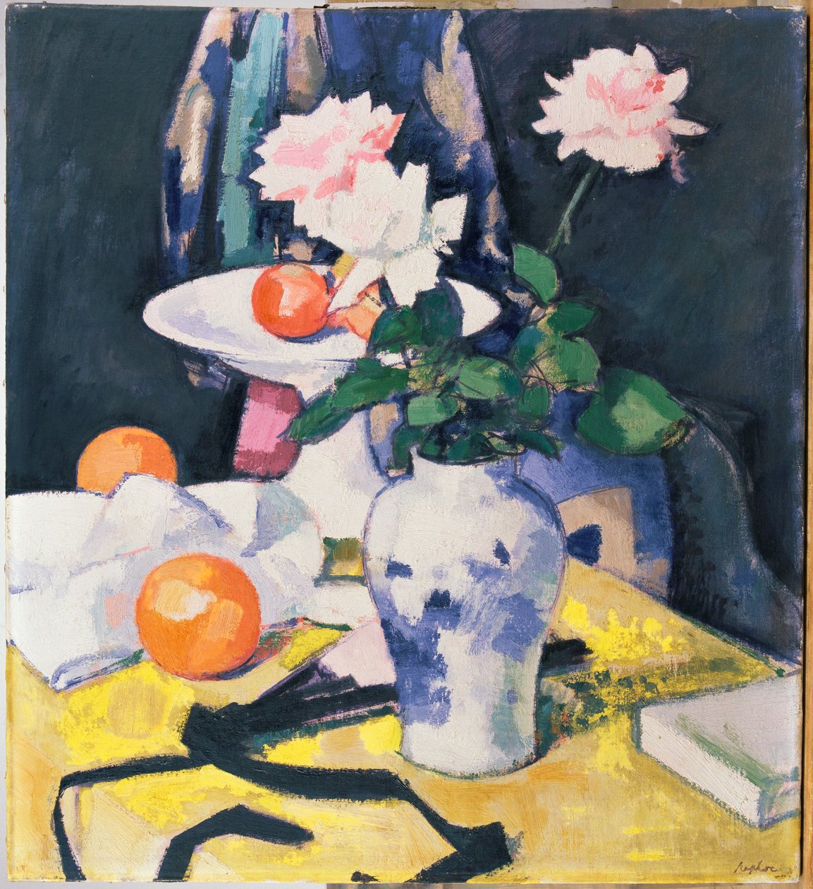 Ruusut ja appelsiinit, n. 1920 (öljy kankaalle) tekijältä Samuel John Peploe
